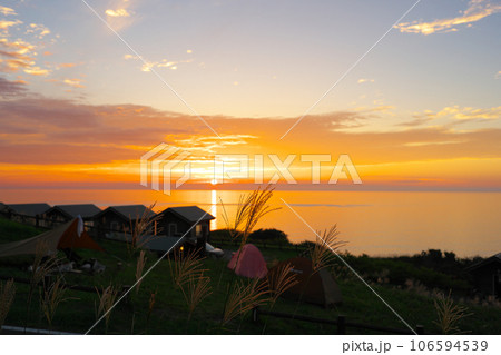 みさき台公園からの美しい夕焼け空2 106594539