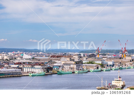 「青森県」八戸港・工業地帯　八戸市 106595268