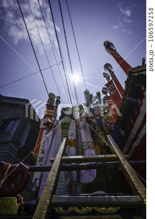豪華な曳山を曳く黒島天領祭 豪華な曳山を曳く黒島天領祭 106597258