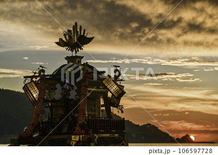 夕暮れの奥津姫神社大祭 夕暮れの奥津姫神社大祭 106597728
