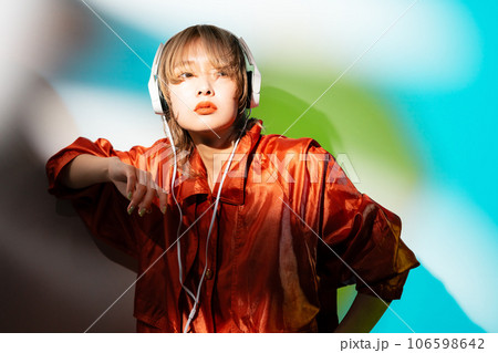 portrait portrait 106598642