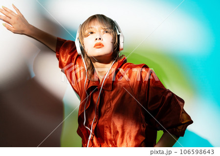 portrait portrait 106598643