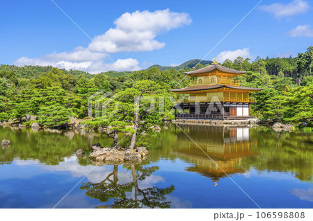 夏の金閣寺(鹿苑寺)の景観 夏の金閣寺(鹿苑寺)の景観 106598808