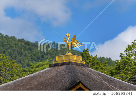 金閣寺（鹿苑寺）舎利殿　鳳凰 106598841