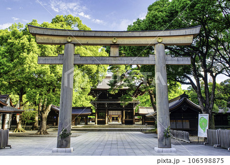 明治神宮　南神門前　第三鳥居（南玉垣鳥居・三の鳥居） 106598875