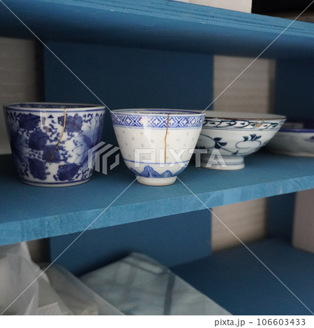 「金継ぎ作業（乾燥）」 106603433