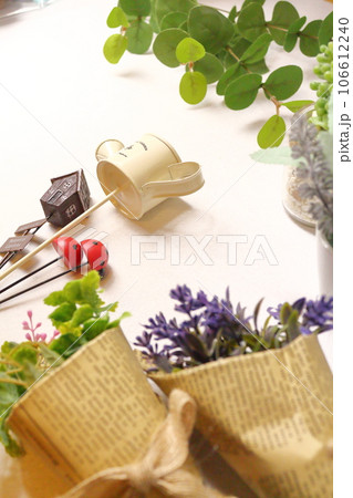 癒しイメージ、趣味の小物 106612240