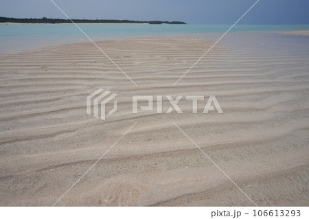 鹿児島県与論島の百合が浜 鹿児島県与論島の百合が浜 106613293