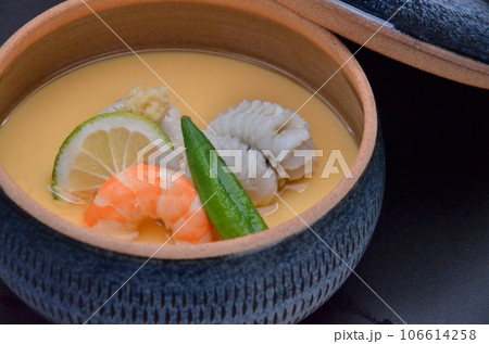 懐石料理の蒸し物 和と旬を添えて 懐石料理の蒸し物 和と旬を添えて 106614258