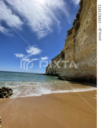 Praia do Carvoeiro, in the Algarve region, southern Portugal. Praia do Carvoeiro, in the Algarve region, southern Portugal. 106623851