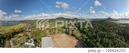 山陰海岸国立公園久美浜　長閑な田舎の風景　ドローンパノラマ撮影 106626205