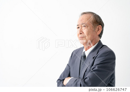 シニア男性　考える　ビジネス 106626747