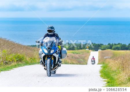 白い道　宗谷岬　バイク　ライダー 106628554