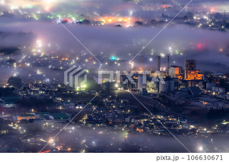 《埼玉県》秩父の雲海夜景・幻想的な風景 106630671