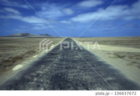 AFRICA CAPE VERDE SANTO ANTAO STONE ROAD 106637672