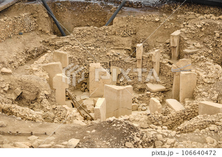 Gobekli Tepe Neolithic Sanctuary 106640472