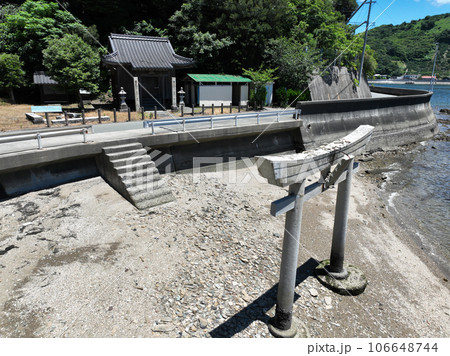 愛媛県八幡浜市 舌間厳島神社の風景 愛媛県八幡浜市 舌間厳島神社の風景 106648744