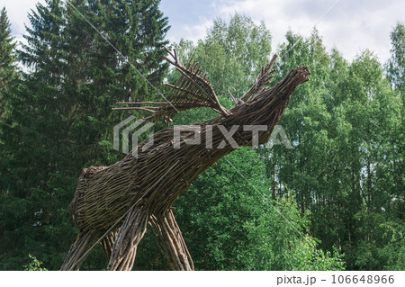art object, garden decoration, elk sculpture made of branches 106648966