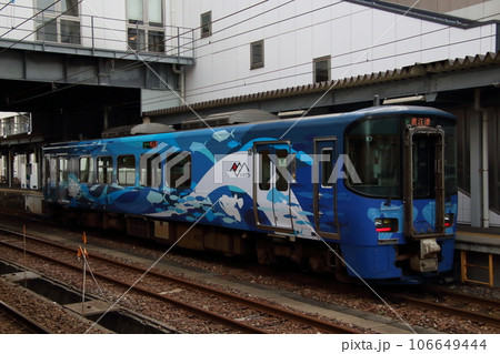 日本海ひすいラインET122形（市振⇔直江津） 106649444