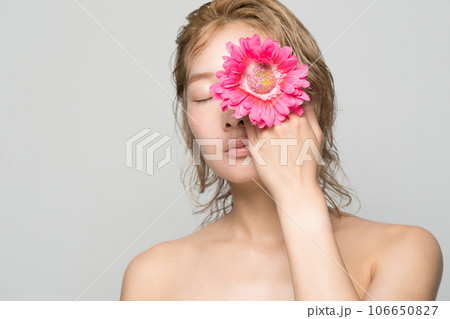portrait portrait 106650827