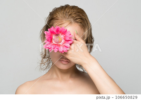 portrait portrait 106650829