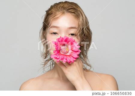 portrait 106650830