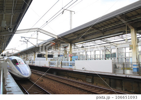 岡山駅・新幹線ホーム／岡山県岡山市北区駅元町 106651093