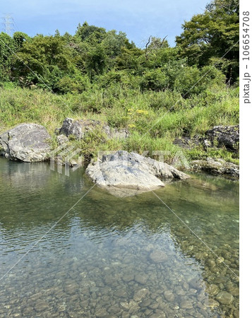 奥多摩の川沿い 奥多摩の川沿い 106654708