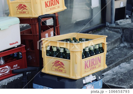居酒屋の裏 居酒屋の裏 106658793