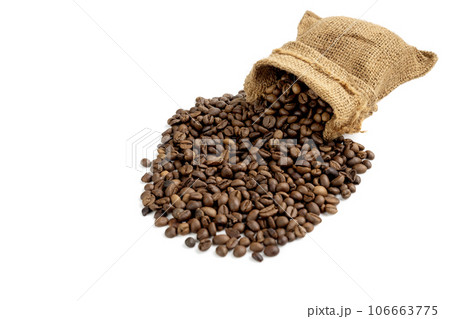 Burlap sack with coffee beans 106663775