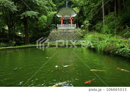 出流山千手院満願寺の鐘楼 出流山千手院満願寺の鐘楼 106665015