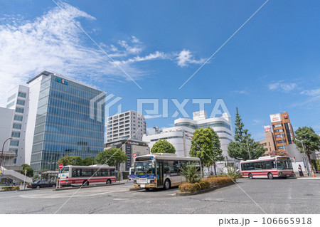 駅前風景　調布駅 106665918