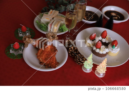 クリスマスイメージの食卓 106668580