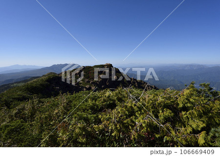至仏山登山、尾瀬、群馬県 至仏山登山、尾瀬、群馬県 106669409