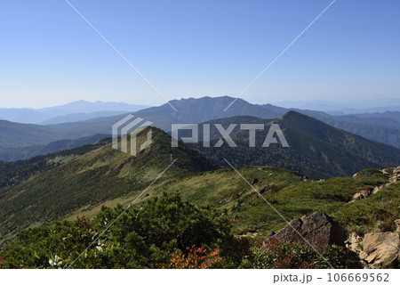 至仏山登山、尾瀬、群馬県 至仏山登山、尾瀬、群馬県 106669562