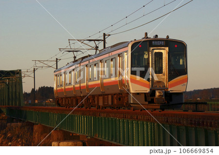 越後線E129系電車（柏崎⇔吉田） 106669854