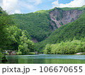 湖と山と青空 106670655