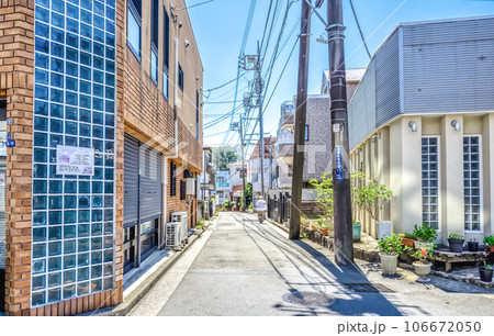 神奈川県横浜市の都市風景 西谷駅 神奈川県横浜市の都市風景 西谷駅 106672050