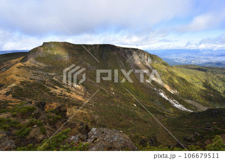 安達太良山登山、二本松市、福島県 安達太良山登山、二本松市、福島県 106679511