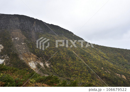 安達太良山登山、二本松市、福島県 安達太良山登山、二本松市、福島県 106679522