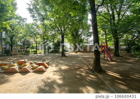 東京都渋谷区幡ヶ谷の幡ヶ谷第一公園 東京都渋谷区幡ヶ谷の幡ヶ谷第一公園 106680431