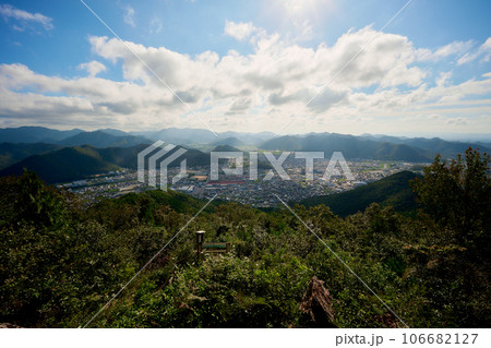 矢筈山の山頂から見た風景 矢筈山の山頂から見た風景 106682127