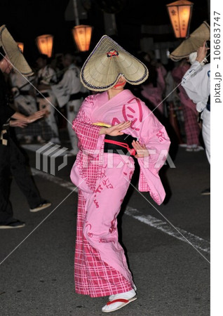 哀愁侘しさが漂う越中八尾おわら風の盆 哀愁侘しさが漂う越中八尾おわら風の盆 106683747