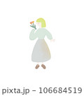 お花を持ったスカートの女の子 106684519