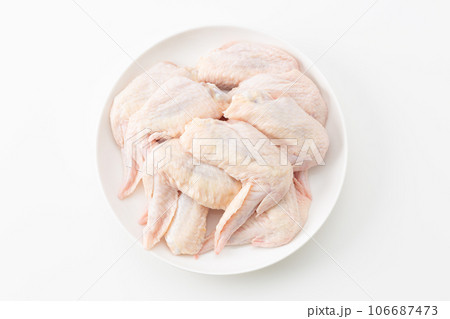 鶏肉の手羽先 106687473