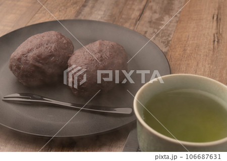 おはぎ  お茶 106687631