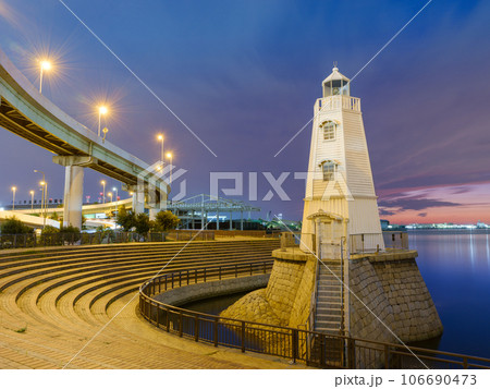 大阪_旧堺燈台の夜景風景 106690473