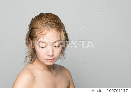 portrait portrait 106701157