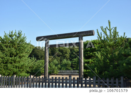 明治天皇伏見桃山陵 明治天皇伏見桃山陵 106701579