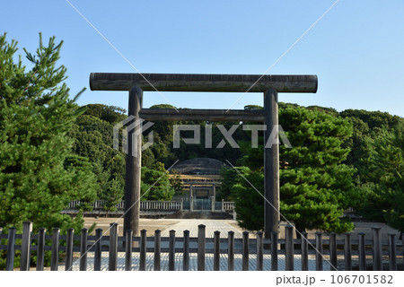 明治天皇伏見桃山陵 106701582